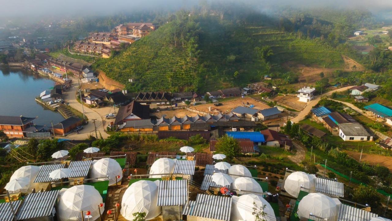 รักไทยโฮมสเตย์ Ban Rak Thai Εξωτερικό φωτογραφία